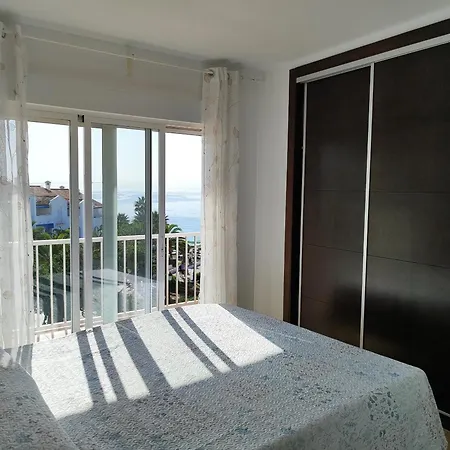 Edf. Delfin 2º2 Апартаменты *