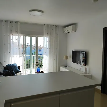 Edf. Delfin 2º2 * Nerja